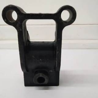 Automann Spring Eye Casting for Peterbilt 357/378/379, Part # M1641