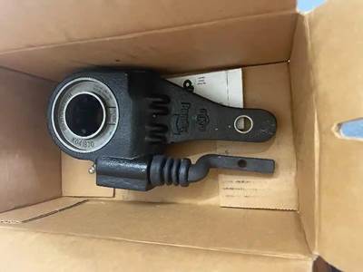 New Bendix Versajus LS Automatic Slack Adjuster - P/N K041870 desc1: Versajust