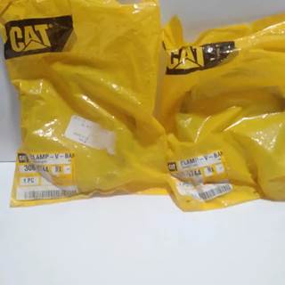 New Caterpillar 106.8MM ID Exhaust V-Band Clamp, Part # 308-0744, Fits C13/C15