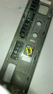 Freightliner Cascadia Lower Fascia Panel With Multiple Switches A22-73787-001,