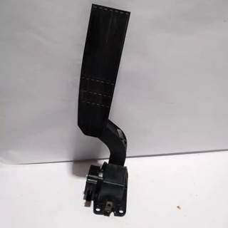 Freightliner Accelerator Pedal Assembly, Part # A01-34090-000, Fits M2 106