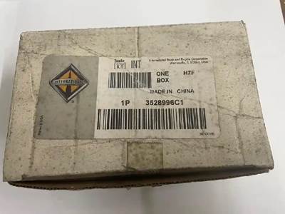 Navistar International 3528996C1 Antenna Asm Radio Splitter Bo, Core Charge: