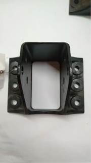 International Cross-Member Bracket 3604549C2 For New Corporate Air And Iros Susp