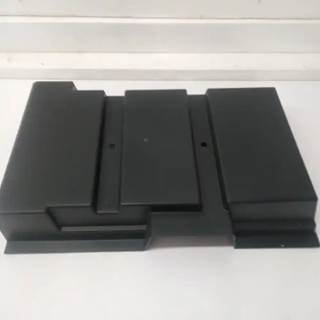 New International Navistar OEM Battery Cover, Part # 1669795C1