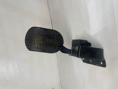Used Kenworth Throttle Pedal Assembly P/N S21-1031, Core Charge: 0.00