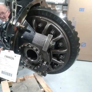 Meritor Differential Carrier Assembly A8-3200F2138D-430, 4.30 Ratio with Locker