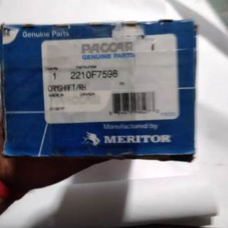 Paccar / Meritor RH Camshaft 2210F7598, Core Charge: 0.00