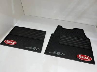 Peterbilt 587