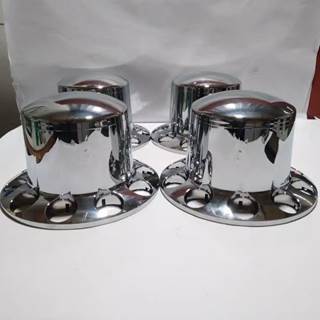 Set Of 4 Chrome 10 Lug Rear Axle Covers, Core Charge: 0.00