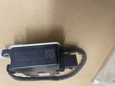 Genuine Detroit Soot Particulate Sensor P/N EA0111531228, Core Charge: 0.00