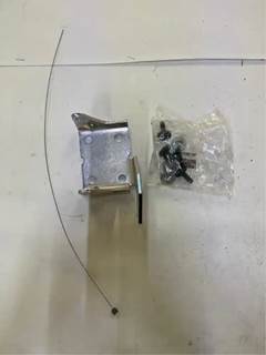 Genuine GM LH Dooir  Hinge Kit 12475677, Core Charge: 0.00