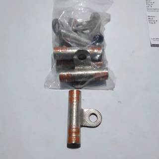 Pack Of 7 Quick Stud Flag Locking Battery Connector p/n 4520F   Quick  Stud Flag