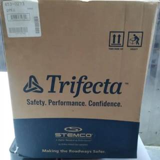 Stemco 453-0273 - Trifecta Pre-Adjusted Hub Assembly - R, 40 K, Steel Wheel,