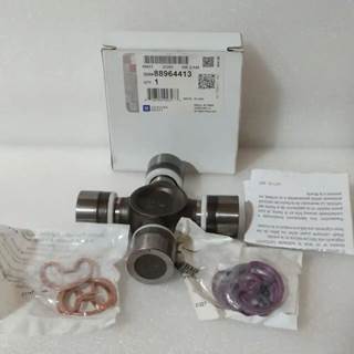 OEM GM Front Propeller Shaft U-Joint Kit, Part # 88964413, Fits Silverado/Sierra/Escalade