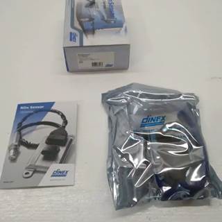 Dinex DinSensor NOx Sensor 3FL001 for Freightliner/Detroit Diesel, Replaces A0101532228/A0091530628