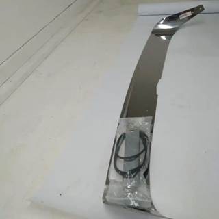 United Pacific 29003 Stainless Hood Bug Deflector for Peterbilt 388/389/367