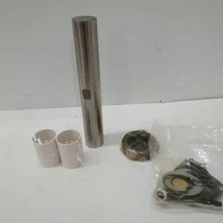 GM 8885857 King Pin Repair Kit 3927943 3838390 K70G 300-173 Stemco Kaiser, Core