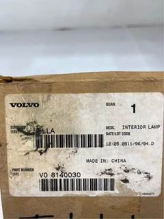 New Volvo Dome Interior Lamp Assy P/N 8140030, Core Charge: 0.00