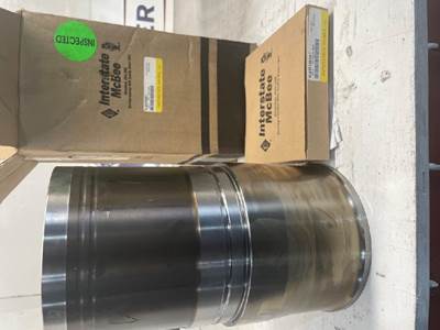 Cummins ISX Piston / Rod