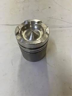 Cummins Piston / Rod