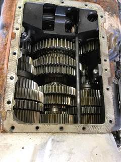 Eaton-Fuller Transmission for a Fuller FAOM15810SEC3