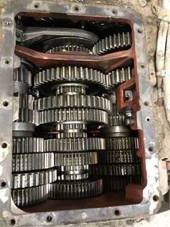 Eaton-Fuller Transmission for a 2008 Freightliner CASCADIA 125