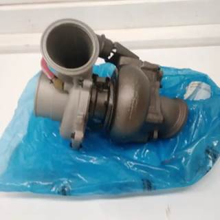 International DT466E Turbocharger / Supercharger