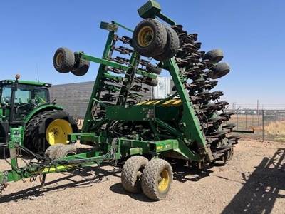 John Deere 1990CCS Seeder