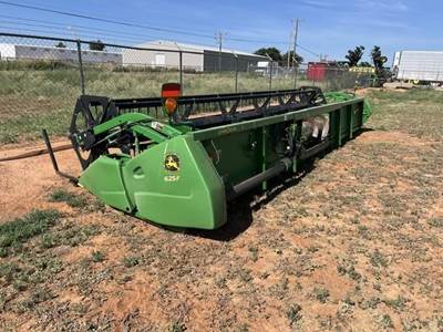 John Deere 625F Platform