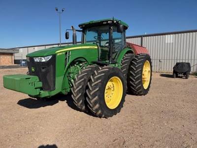 John Deere 8360R Tractor