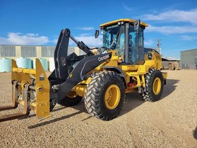 John Deere 544 P-TIER Wheel Loader