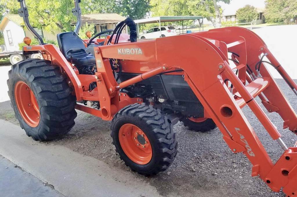 2010 Kubota L4400 Tractor For Sale, 261 Hours Commerce, TX 9454918
