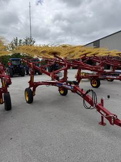 New Holland PROCART 1022 Hay Rake