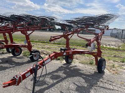 Rhino VR8 Hay Rake
