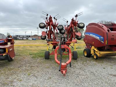 Kuhn GF8712T Hay Tedder