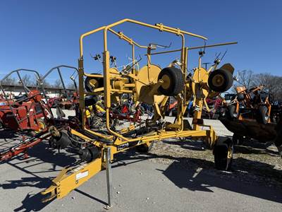 Vermeer TE2510 Hay Tedder