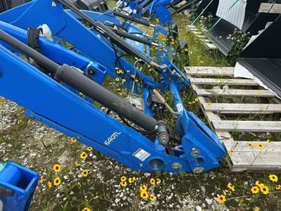 New 2013 New Holland 640TL Loader for T5000 Series Tractors