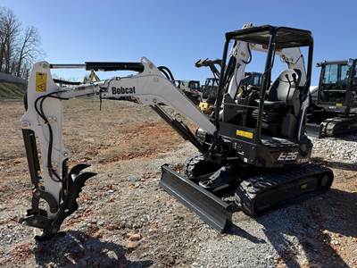 Bobcat E26 Mini Excavator