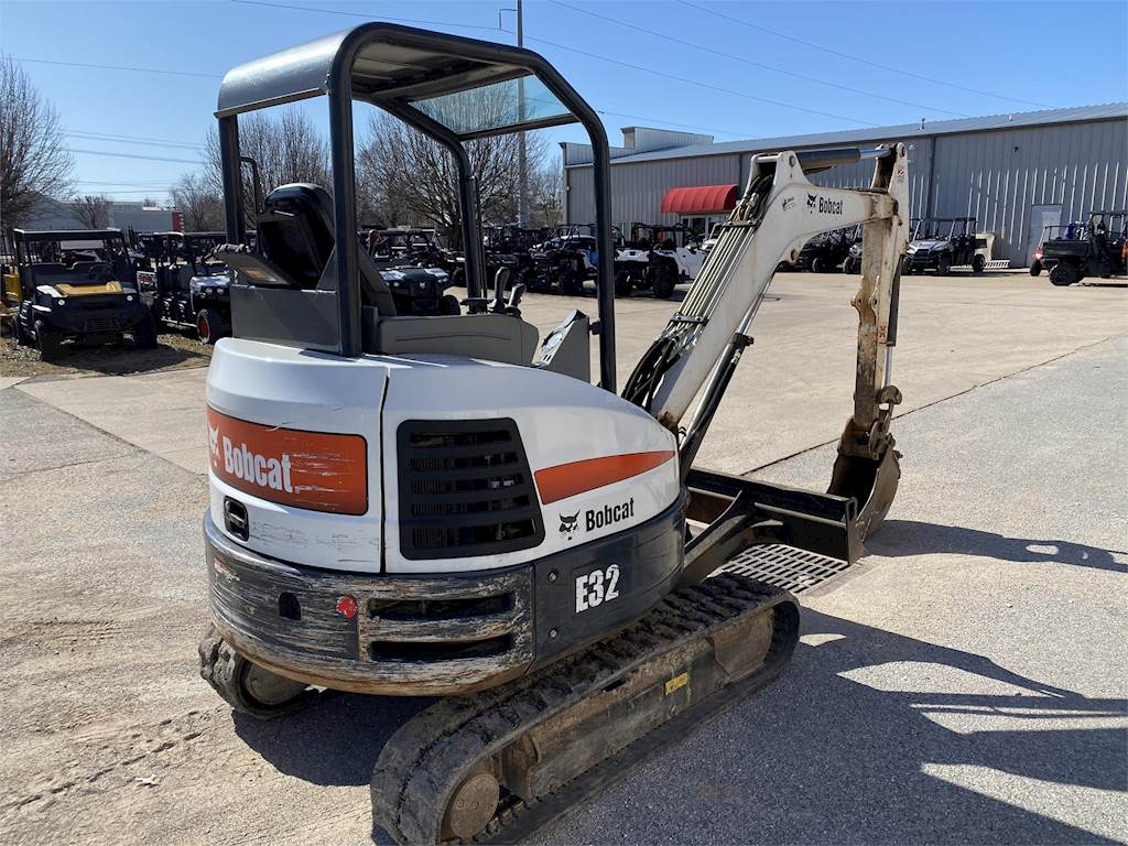 2015 Bobcat E32 Mini Excavator For Sale, 1,420 Hours Rogers, AR