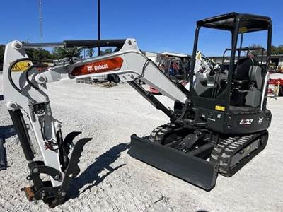 Bobcat E35 Compact Excavator