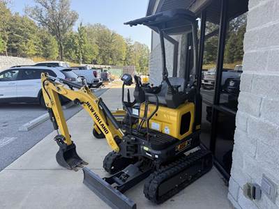 New Holland E15X Mini Excavator