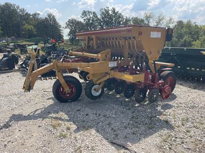 Haybuster 107C Drill