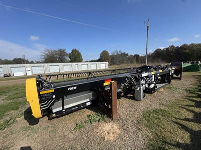 MacDon FD235 Platform