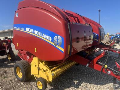 New Holland ROLL-BELT 460 Round Hay Baler