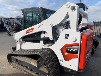 Bobcat T740 Skid Steer