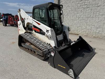 Bobcat T740 Track Skid Steer