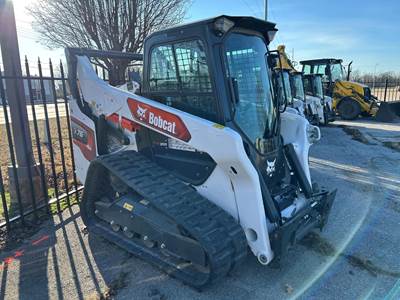 Bobcat T76 Skid Steer