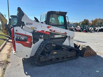 Bobcat T76 Skid Steer