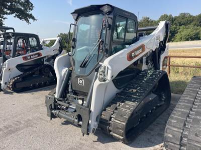 Bobcat T86-2 Track Skid Steer
