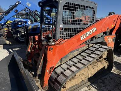 Kubota SVL90 Compact Track Loader